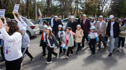 9. otizm farkındalık etkinliğine katılım sağlandı